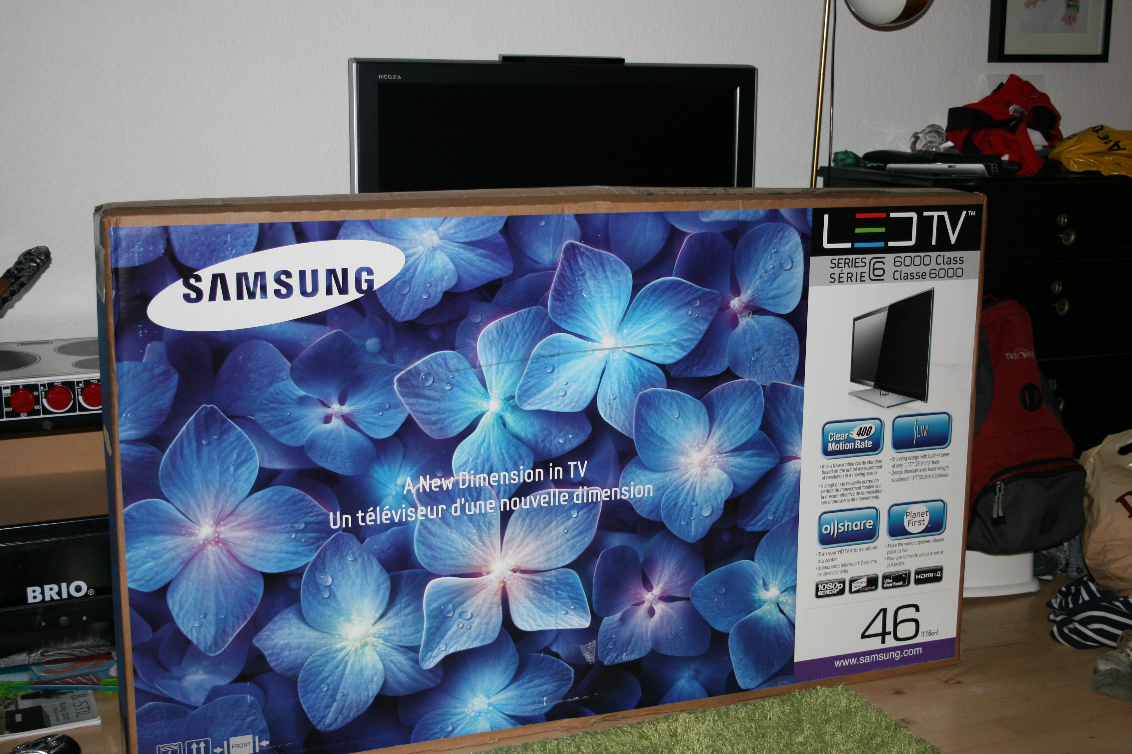 The smell of new electronics in the morning…